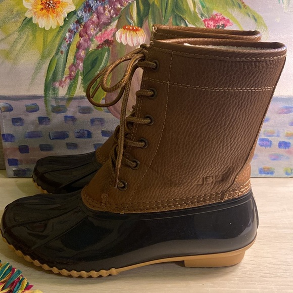 JBU Duck Boots - Picture 2 of 5